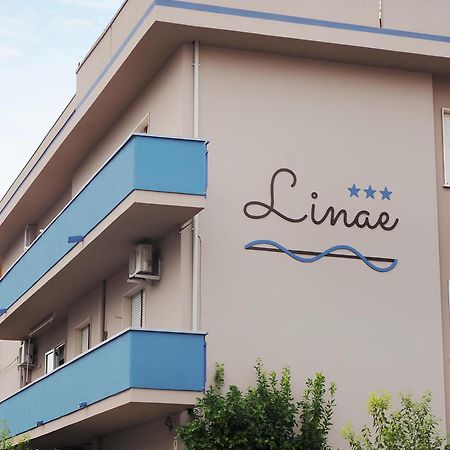B&B Linae - Residence Alba Adriatica Buitenkant foto