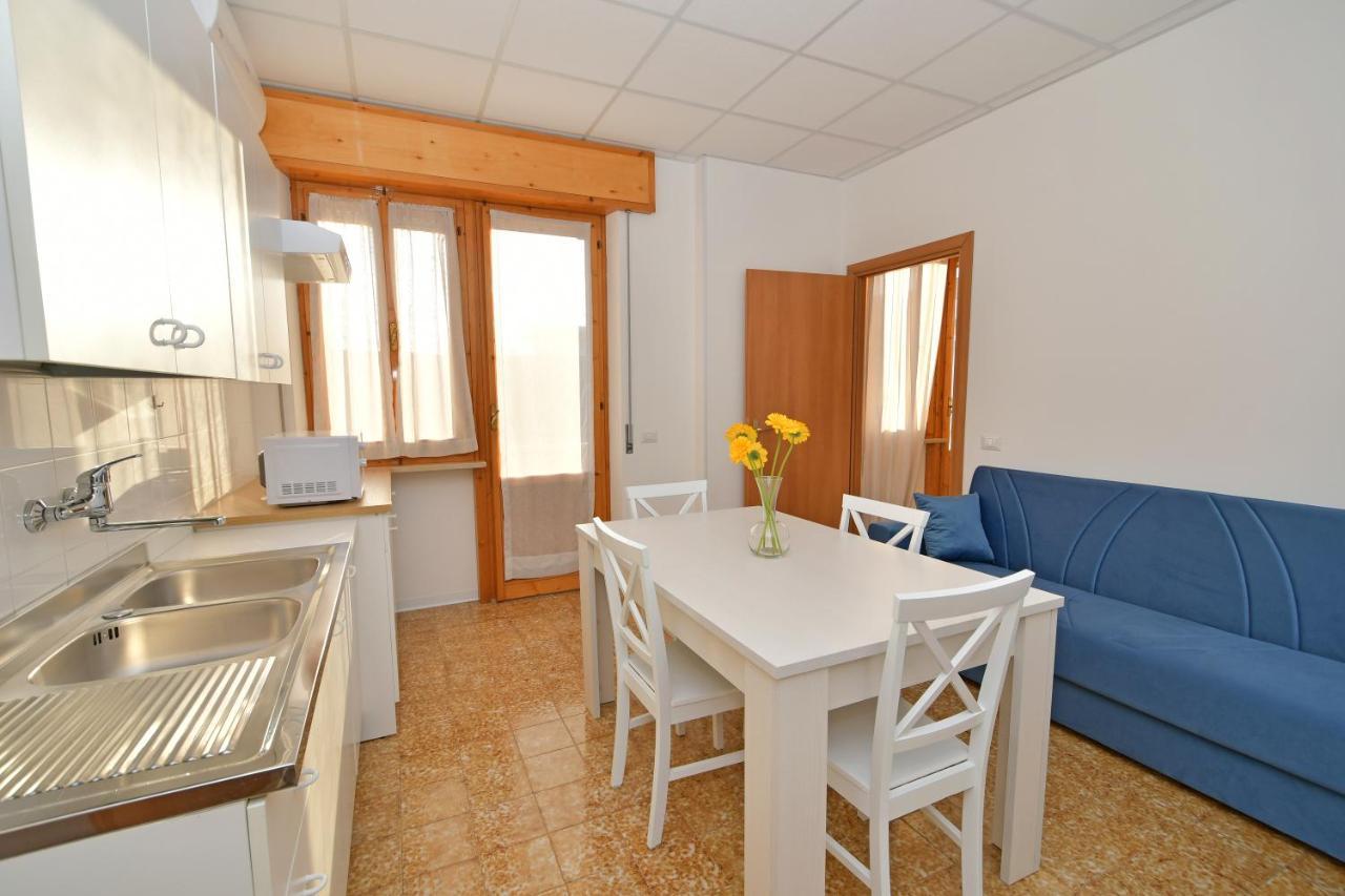 B&B Linae - Residence Alba Adriatica Buitenkant foto
