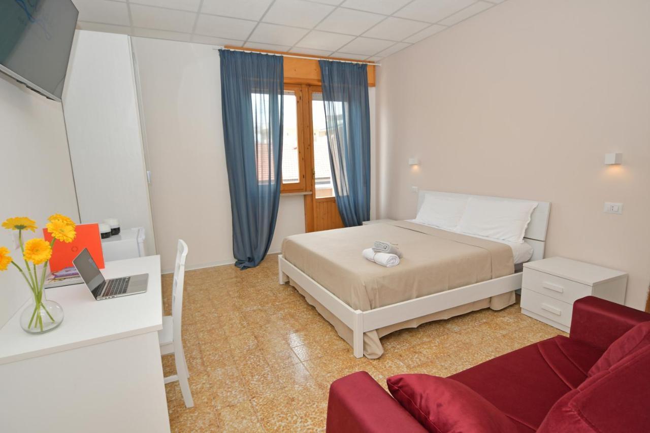 B&B Linae - Residence Alba Adriatica Buitenkant foto