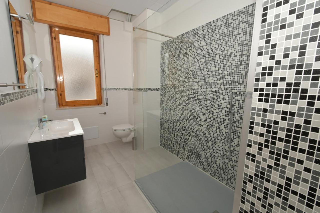 B&B Linae - Residence Alba Adriatica Buitenkant foto
